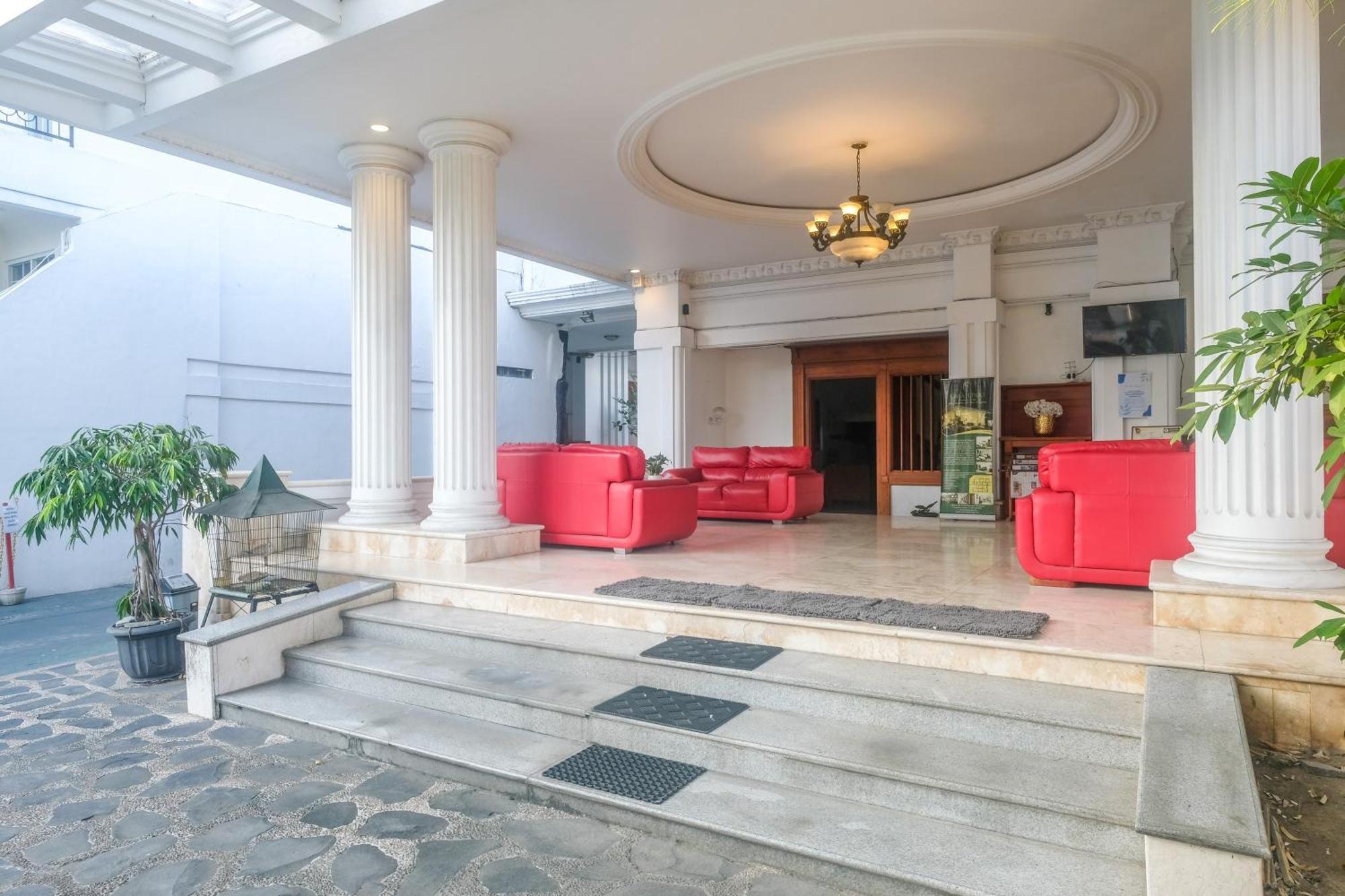 Urbanview Omah Pari Boutique Hotel Джокьякарта Экстерьер фото